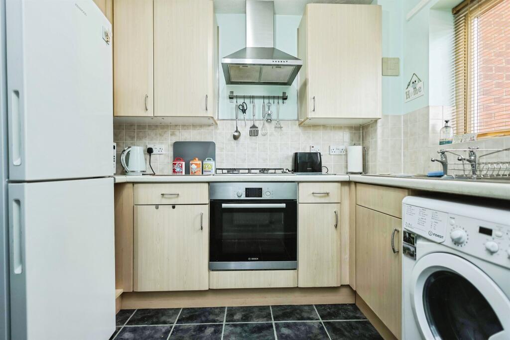 Hazeldene Road, Birmingham photo 4