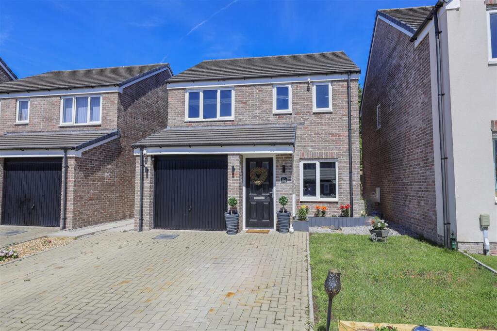 Main image of property: Plasnewydd Walk, Llantwit Major, Vale of Glamorgan, CF61 2YW