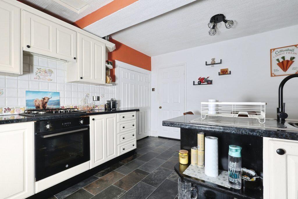 Additional image 6 of Green Close, Bradford, West Yorkshire, BD8