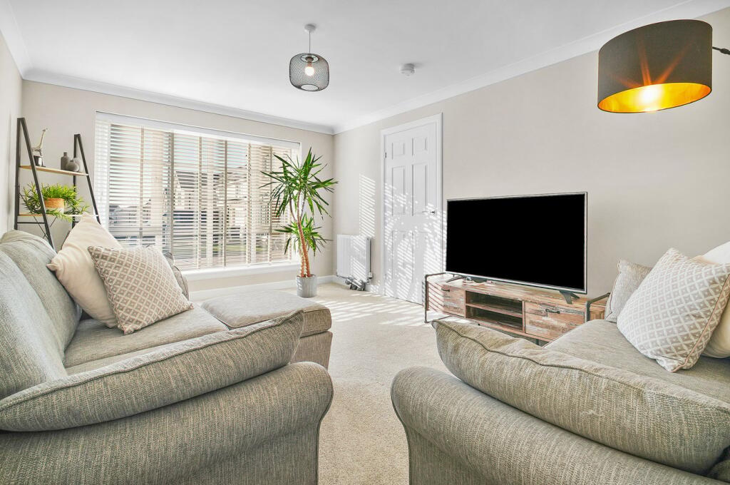 30, Birch Wynd, Perceton , Irvine, KA11 photo 3