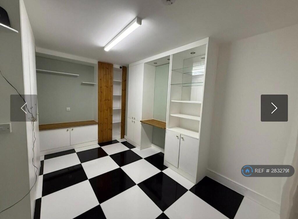 Main image of property: Greenfield Place, Hayes, UB3