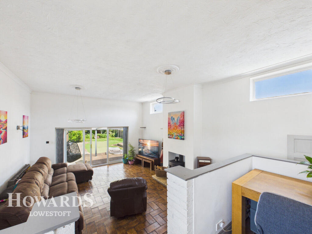 House in East Suffolk, Carlton Colville - View 4