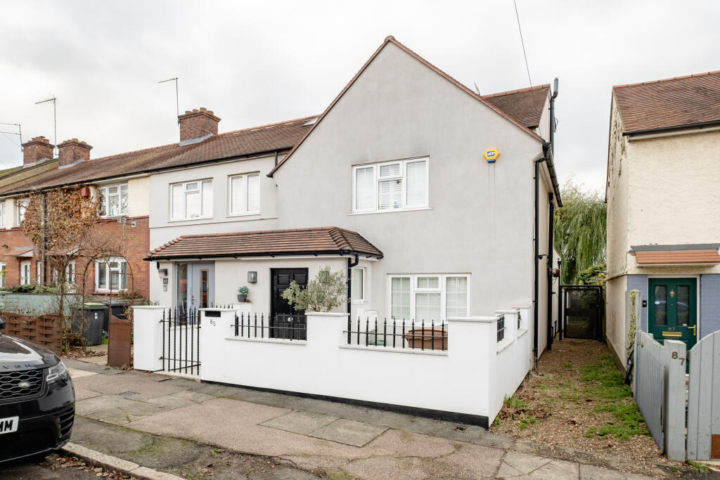 House in London, Muswell Hill - View 2
