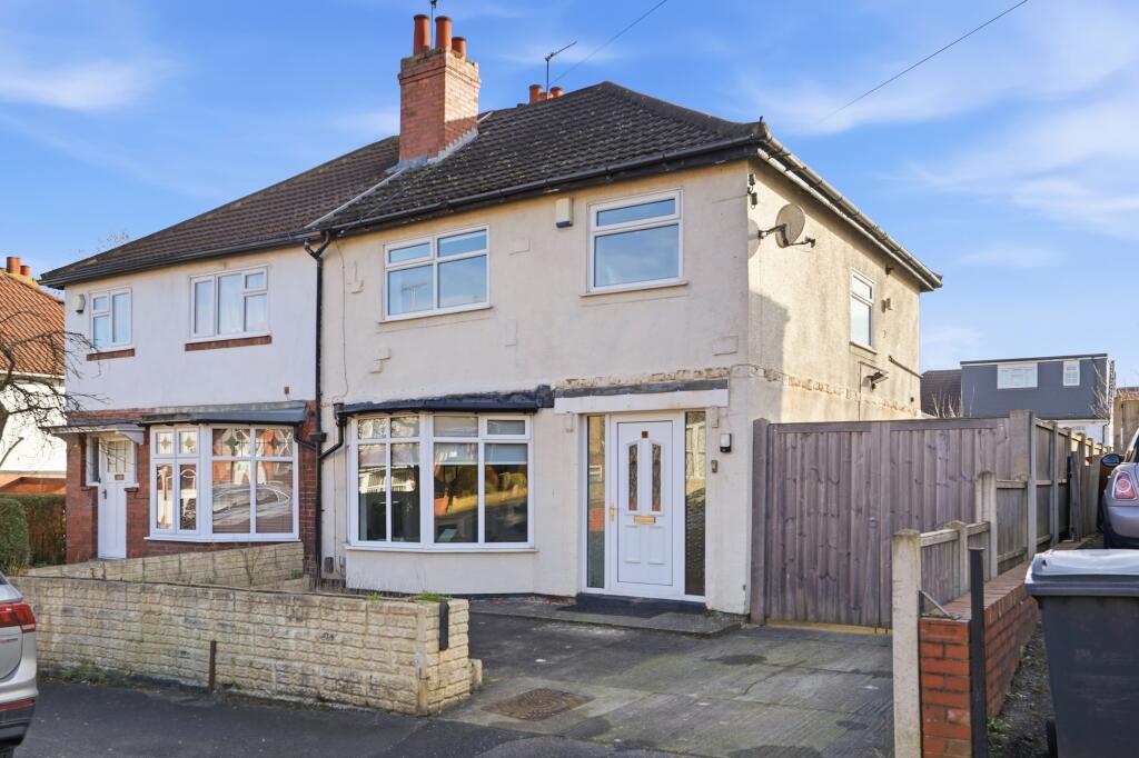Main image of property: Roman Gardens, Leeds, LS8