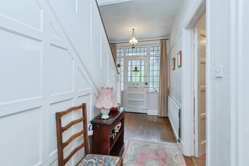 Copt Oak Road, Narborough, Leicester photo 3