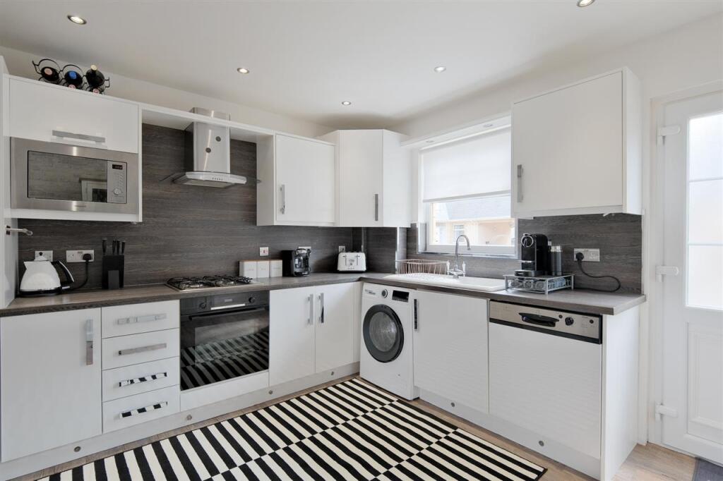 House in Caldercruix, North Lanarkshire - View 5
