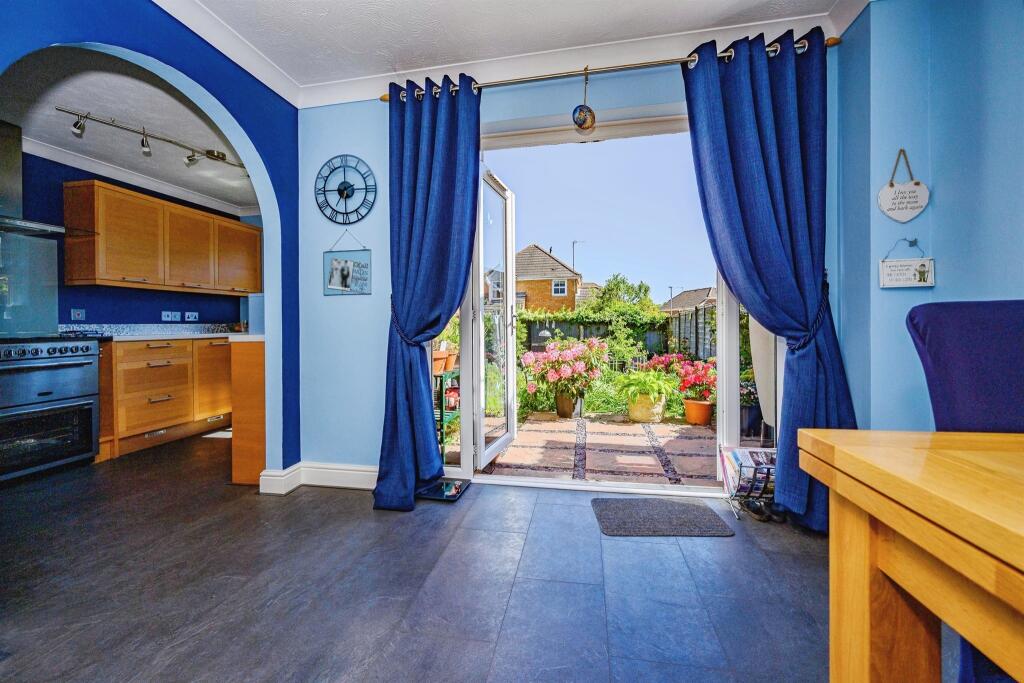 House in Luton - More