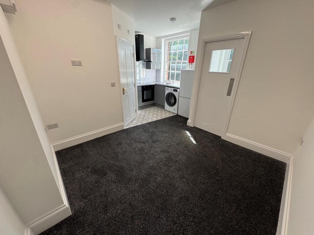 Apartment in Derby, West End, New Normanton - View 3