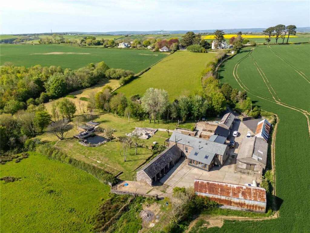 Main image of property: Horwood, Bideford