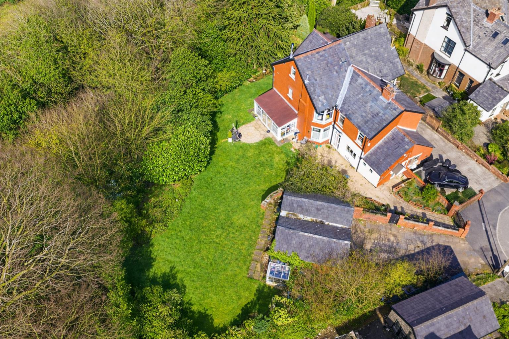 Main image of property: 'Fantoft' Earnsdale Avenue, Darwen