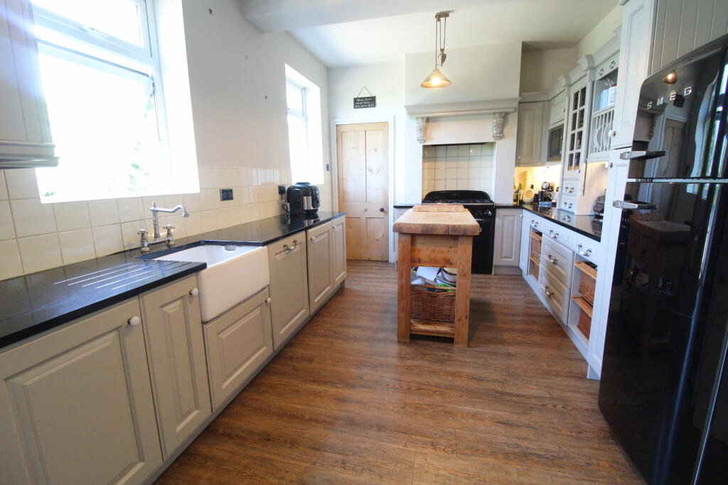 House in Stockport, Mill Brow - View 4