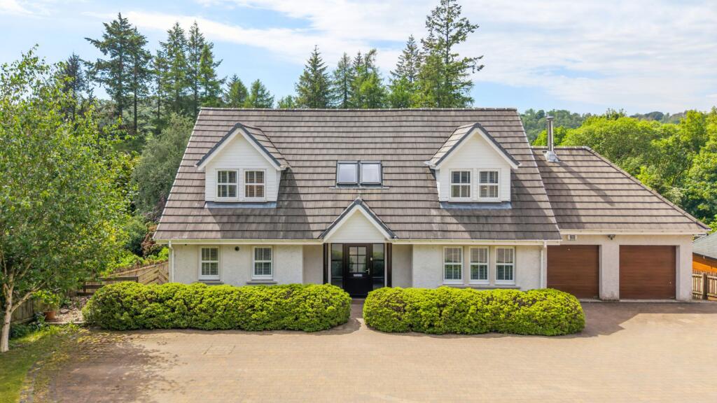 Main image of property: Glasgow Road, Blanefield, Glasgow, G63