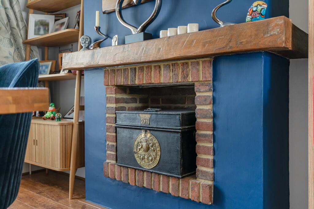 House in Twickenham - View 4