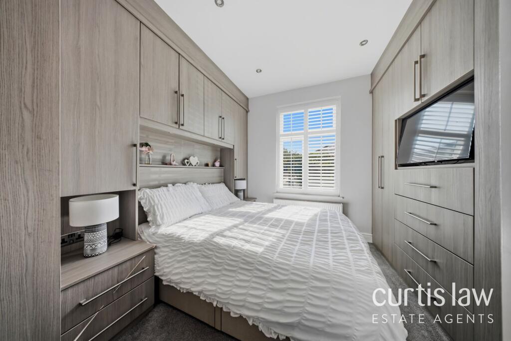St. Albans Road, Rishton, BB1 photo 4