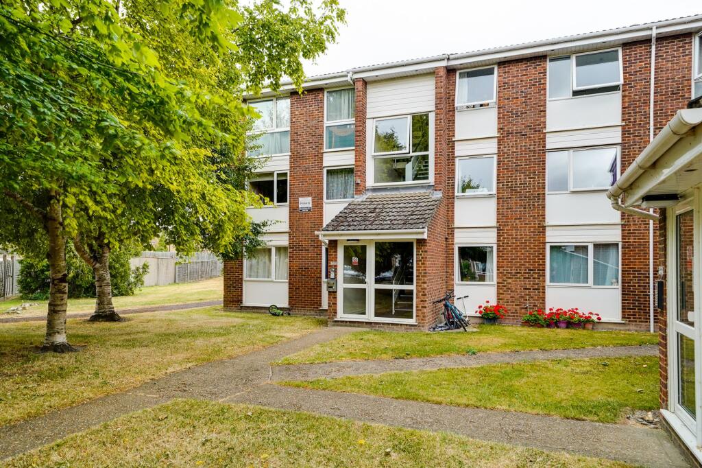 Main image of property: Wordsworth Close, Royston, SG8