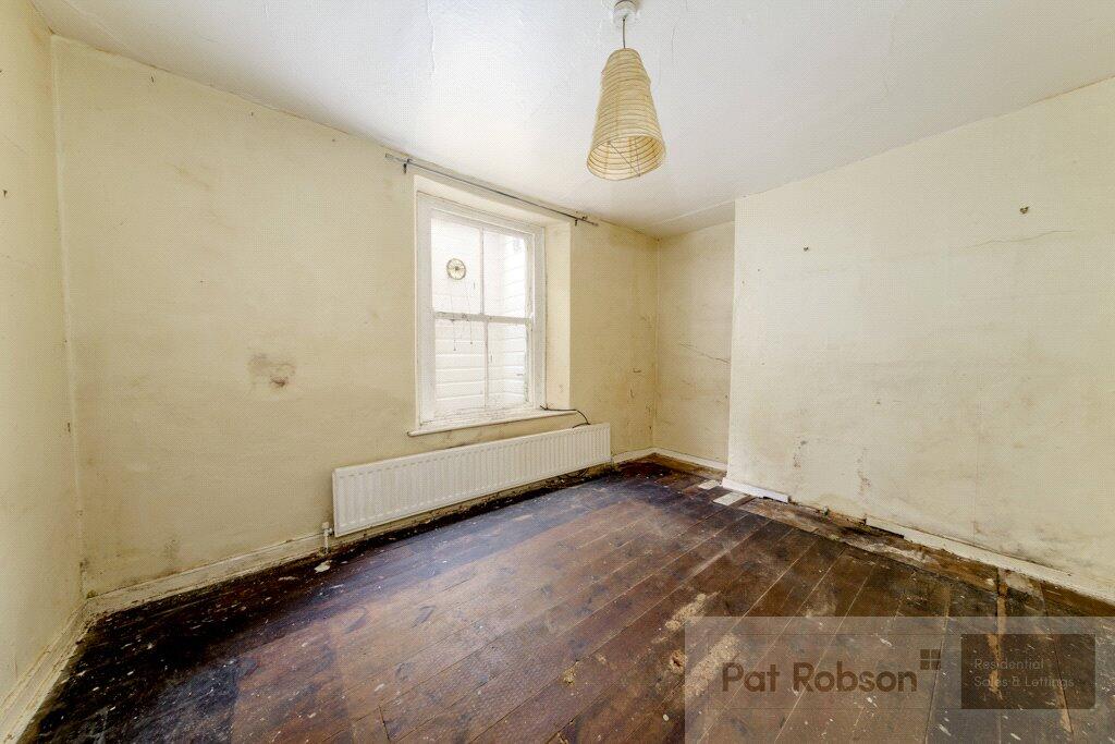 Apartment in Newcastle upon Tyne, South Gosforth - View 3