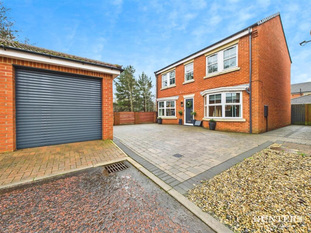 Main image of property: Rolling Mill, Consett