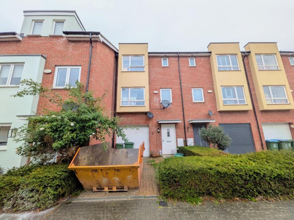 Main image of property: Stilton Close, Aylesbury, HP19
