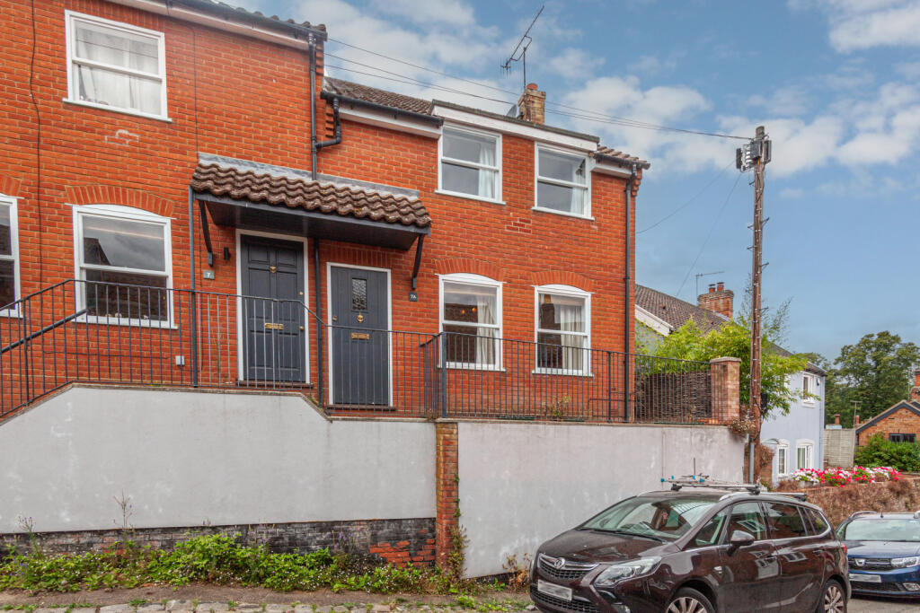 Main image of property: Angel Lane, Woodbridge, IP12 4NG