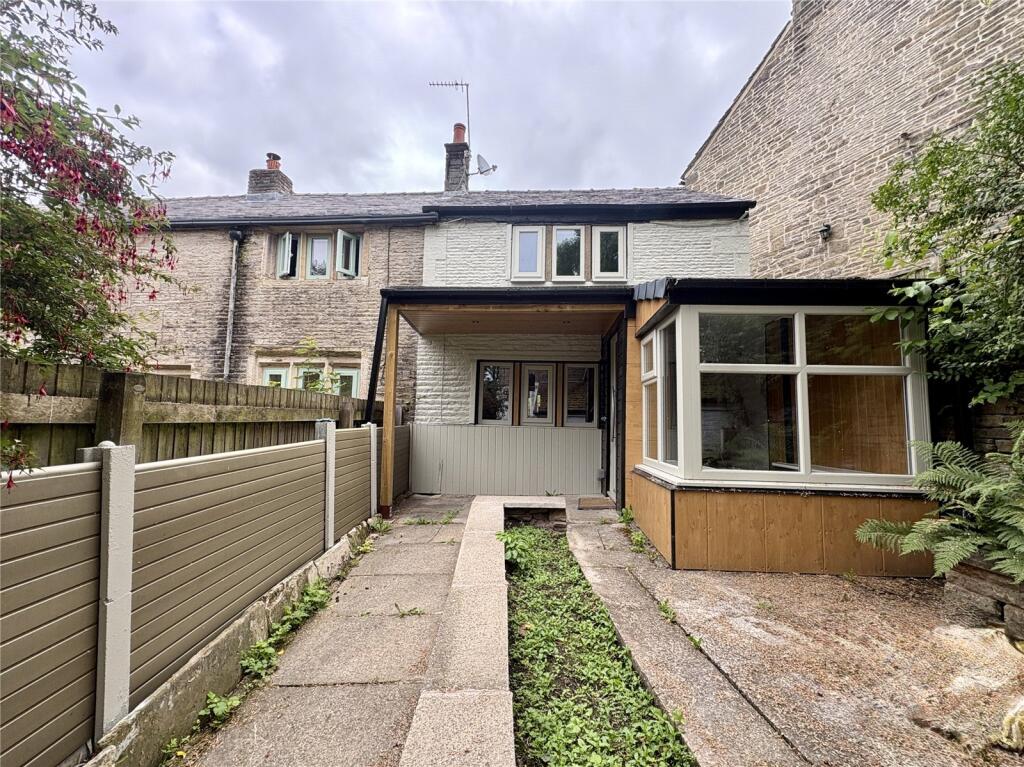 Main image of property: Shelderslow, Springhead, Oldham, Greater Manchester, OL4