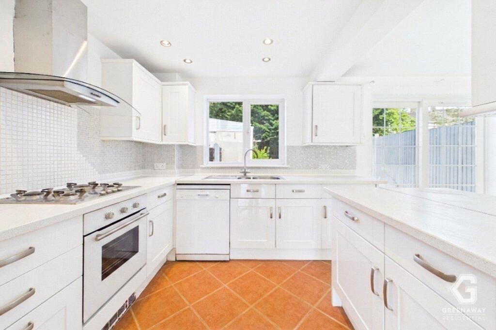 House in Redhill - View 5