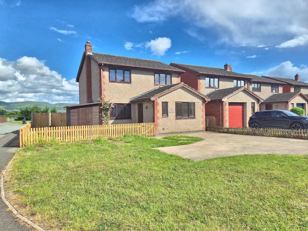 Main image of property: Ffordd Yr Orsaf, Rhewl, Ruthin