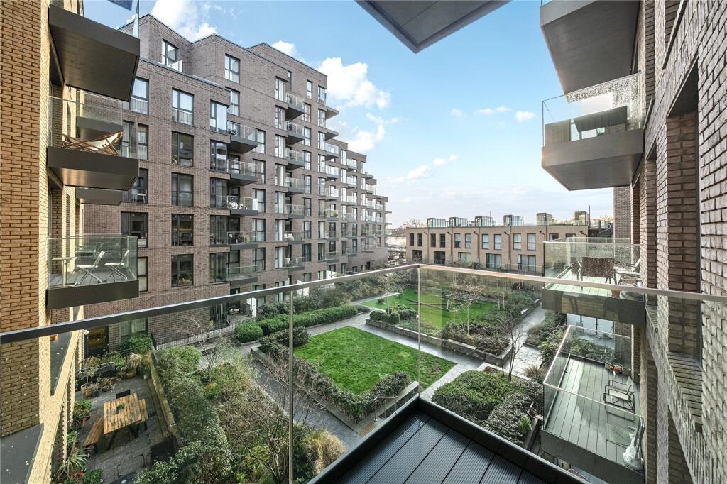 Coster Avenue, London, N4 - View 2