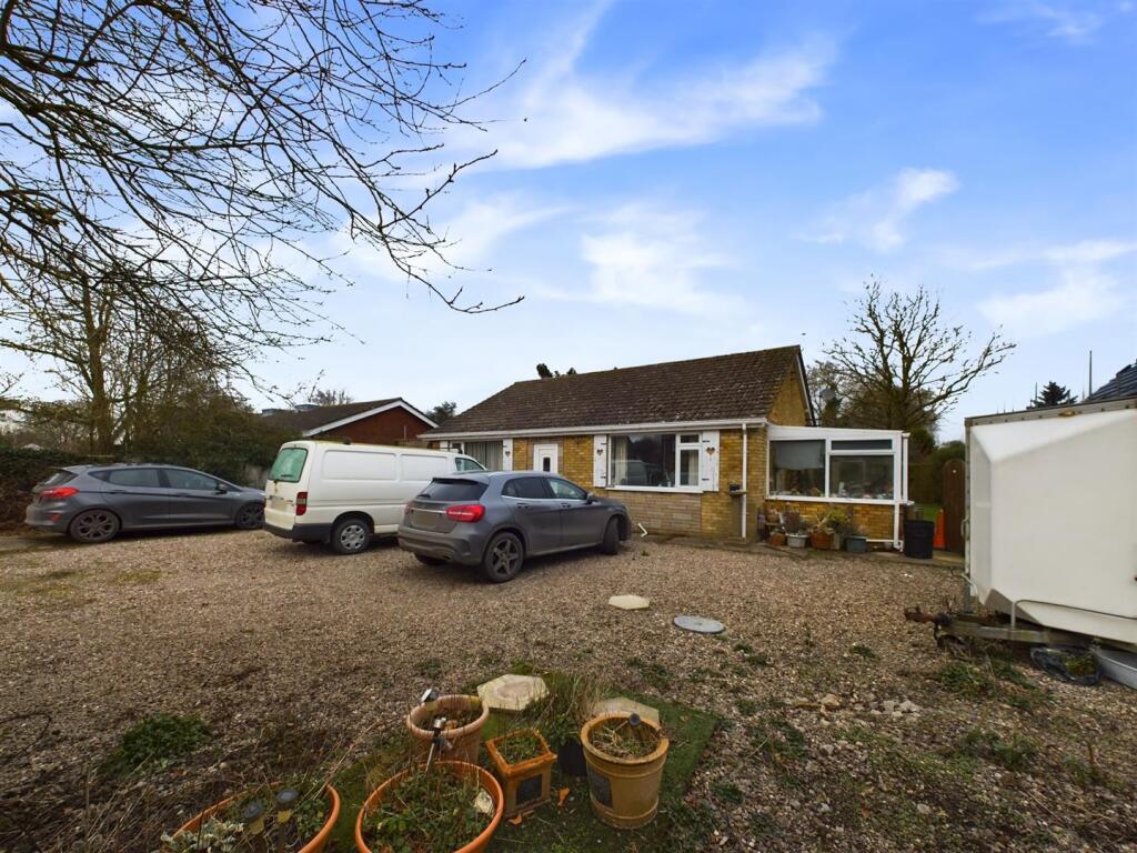 Main image of property: Main Road, Maltby Le Marsh, Alford