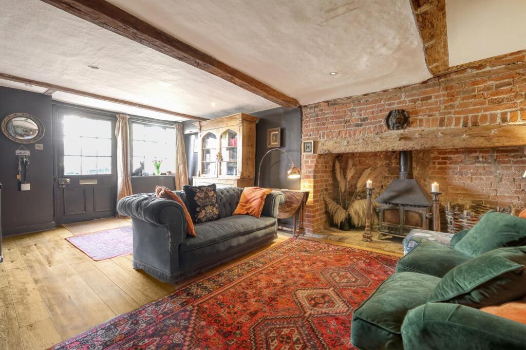 34 Church Street, Dunmow photo 2