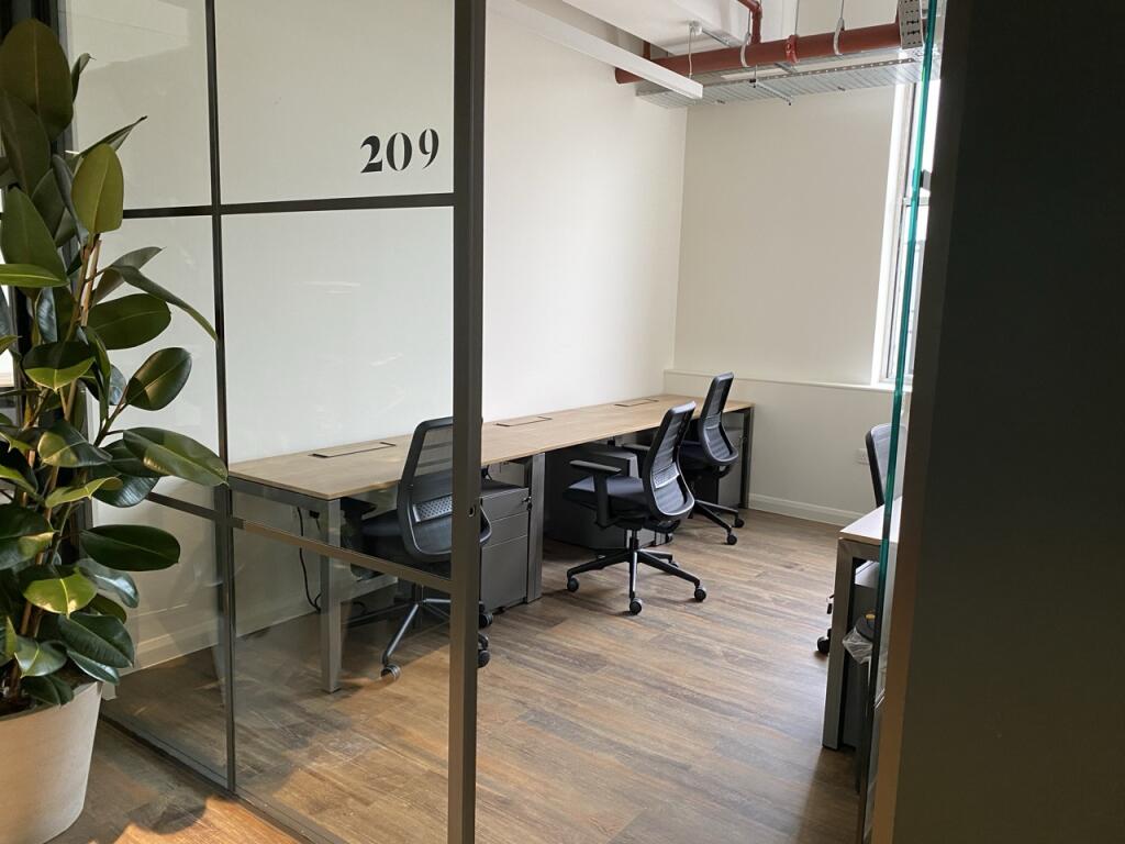 4 Person Office B