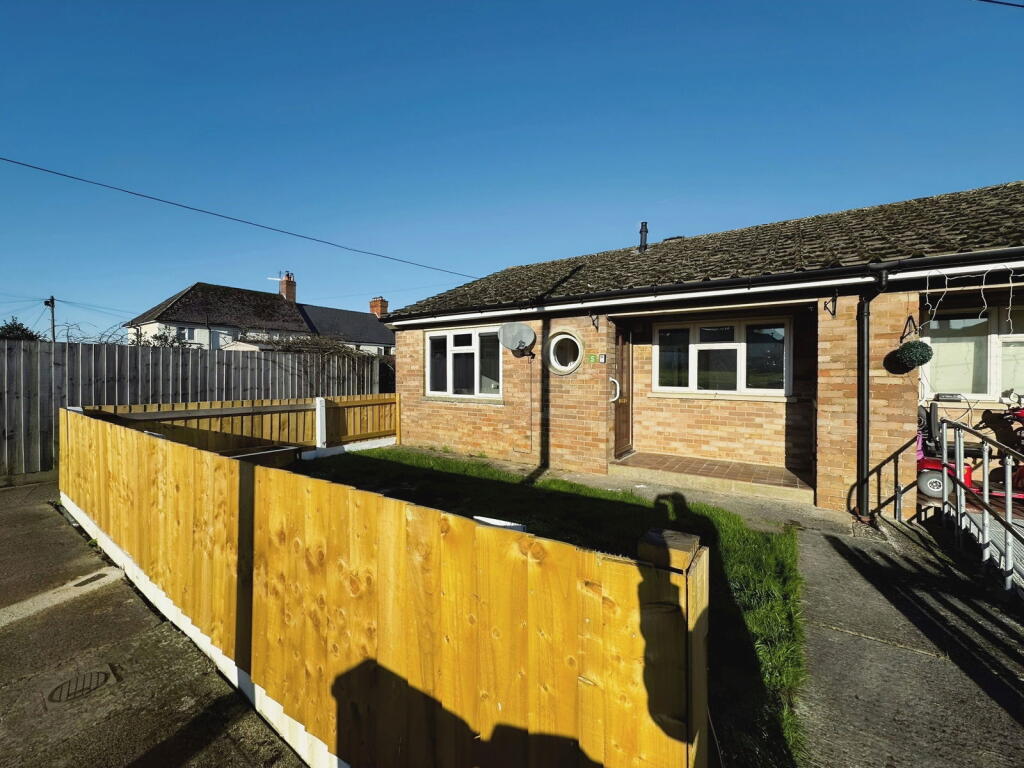 Main image of property: Derby Close, Chippenham, SN15 3EH
