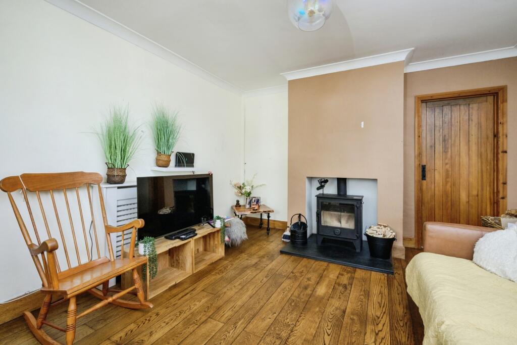 Croydon Gardens, Ernesettle, Plymouth, PL5 photo 4