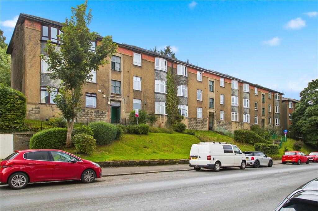 Main image of property: 2/2, 23 Dorchester Avenue, Glasgow, Glasgow City, G12