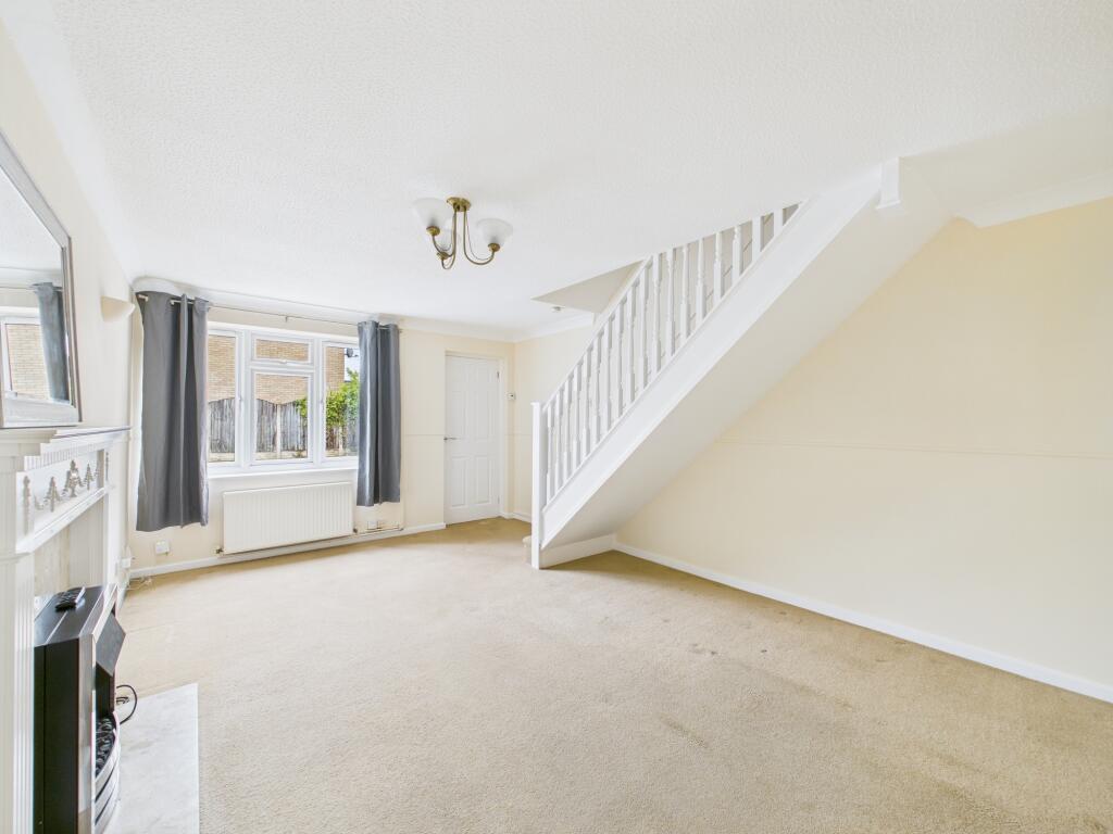 Redmires Drive, Chellaston photo 3