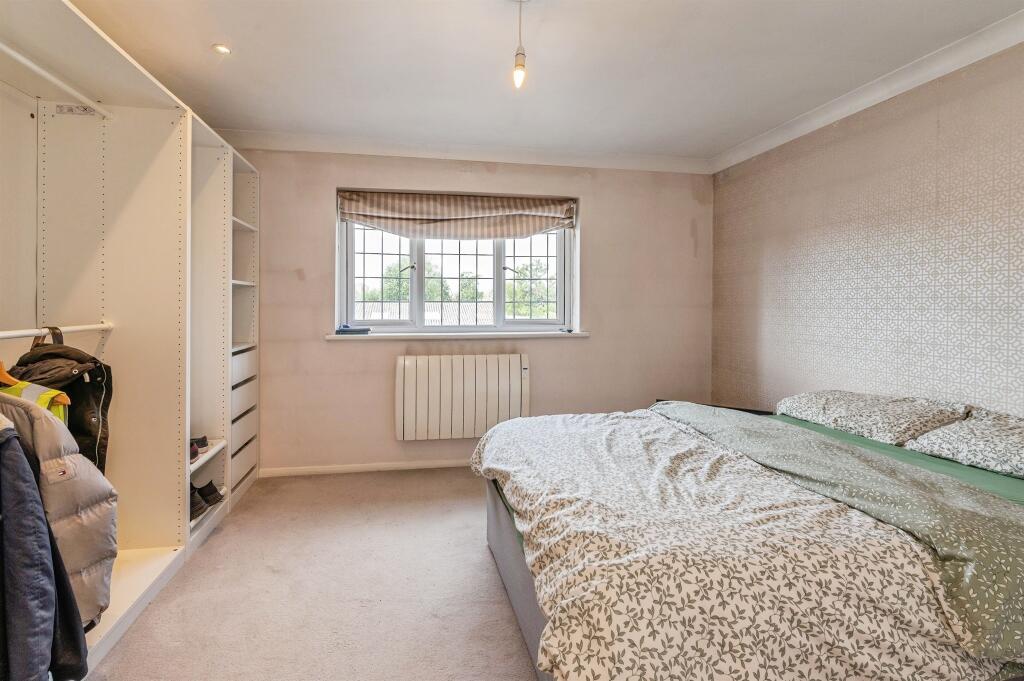 House in London, South Hornchurch - View 3