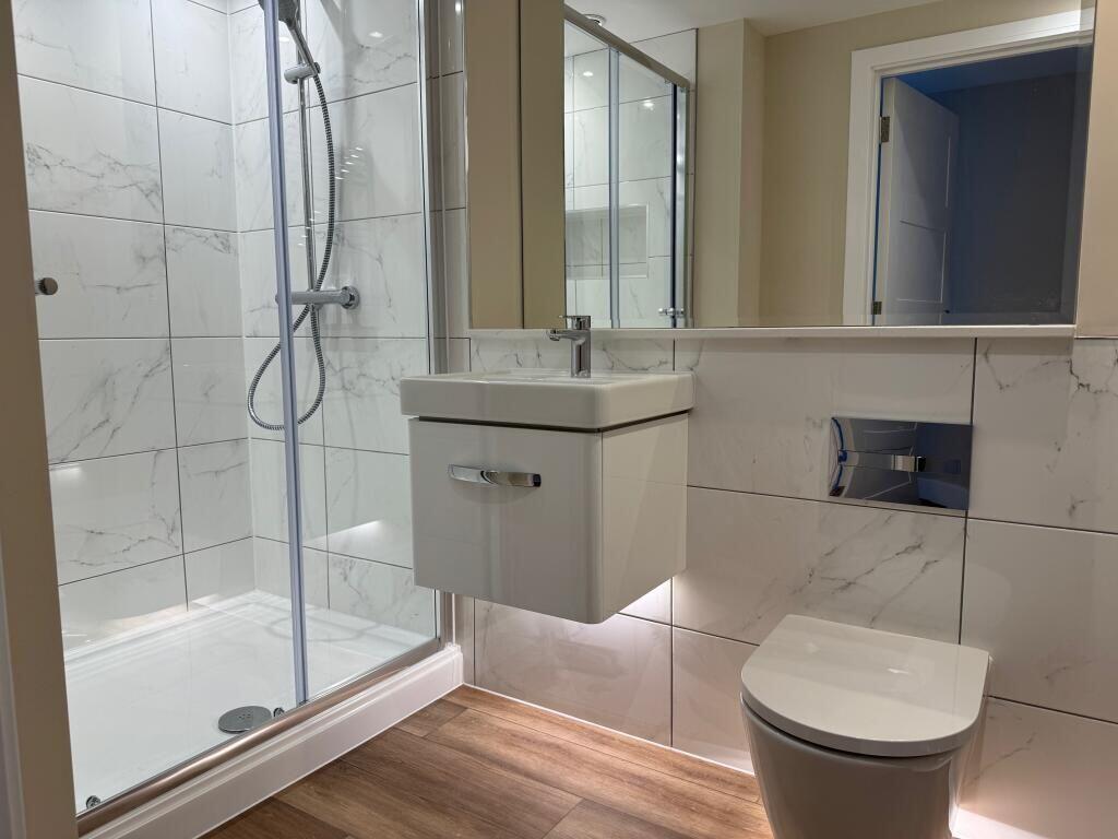 Apartment in Taunton, Firepool - View 4