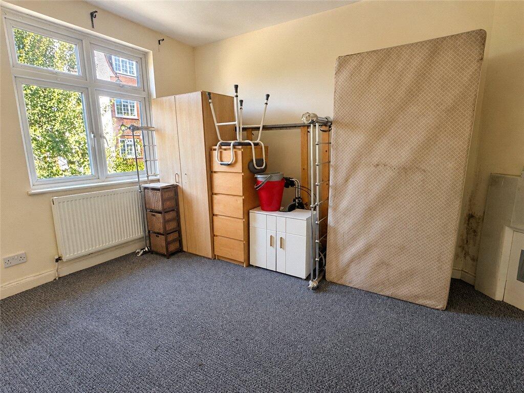 Apartment in London - View 3