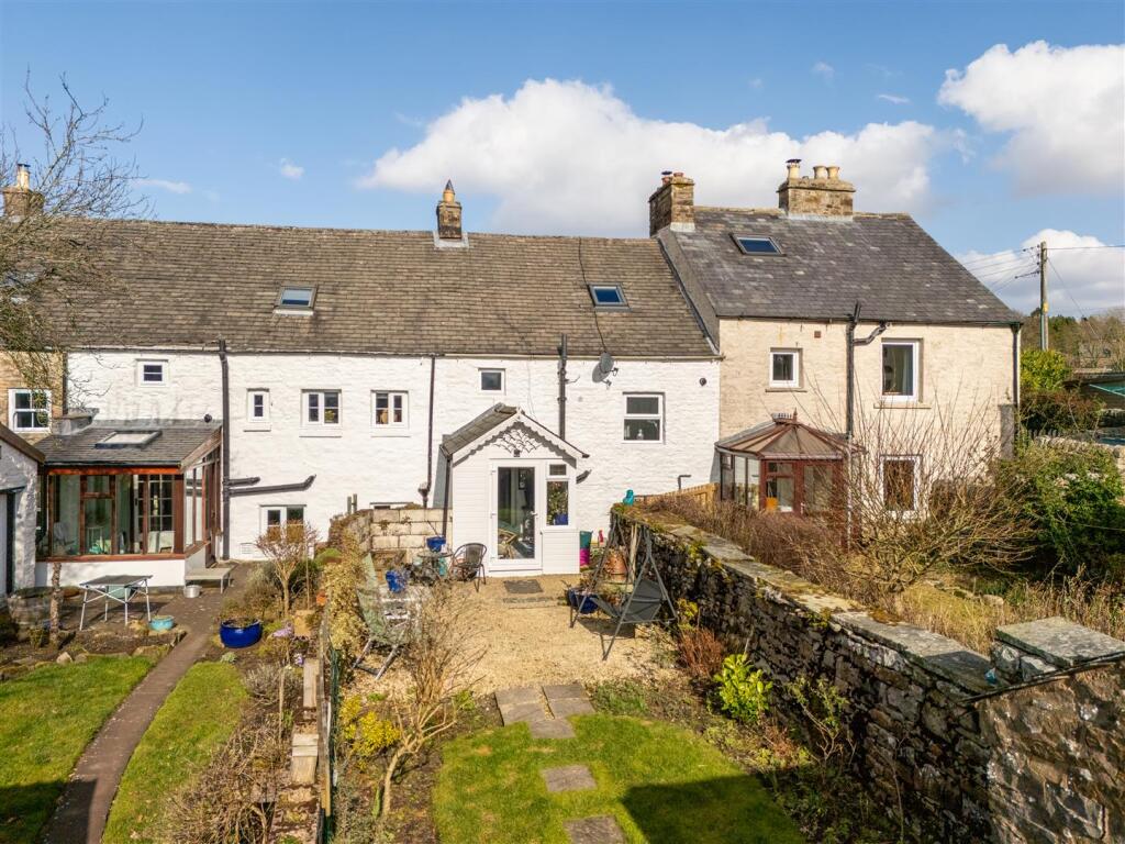 Main image of property: Alston, CA9