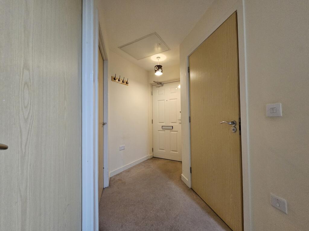 Apartment in Wolverhampton - View 4