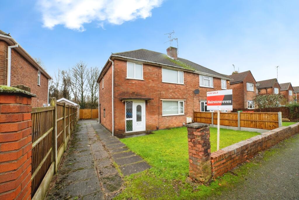 Main image of property: Manor Crescent, Kirkby-in-Ashfield, Nottingham, Nottinghamshire, NG17
