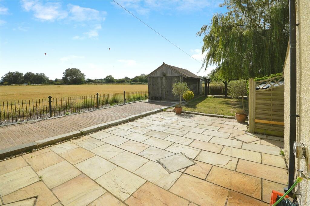 4-bed semi-detached on Stoke Road, Hoo, Rochester, Kent, ME3, £550,000