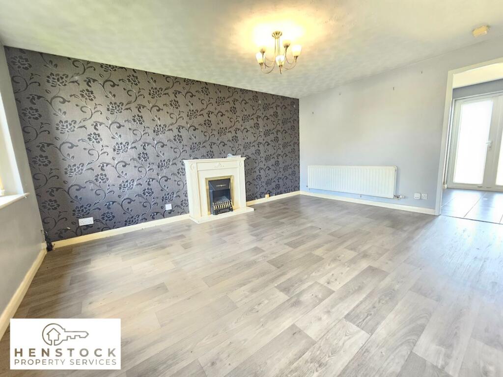 House in Rochdale, Greater Manchester - View 3