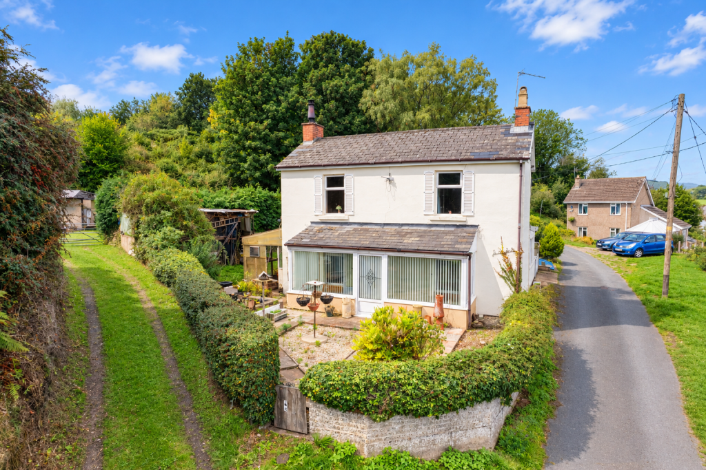 Main image of property: Lower Ridge Walk, Ruardean Hill, Drybrook