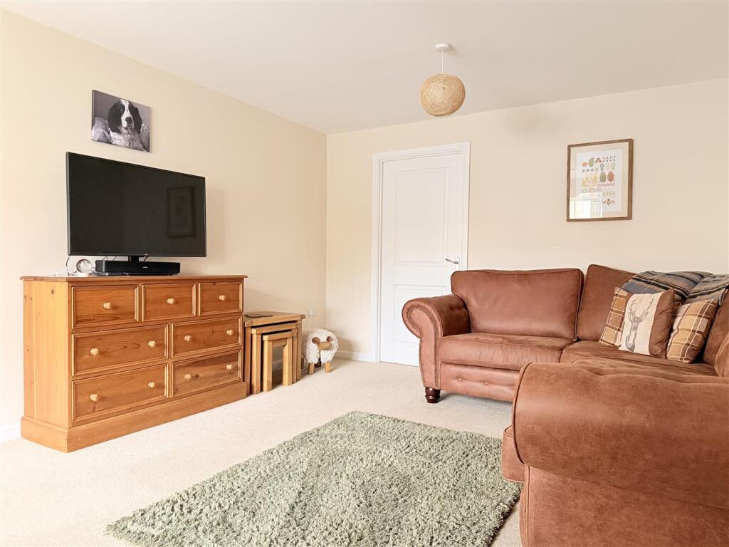 House in Llangennech - View 4