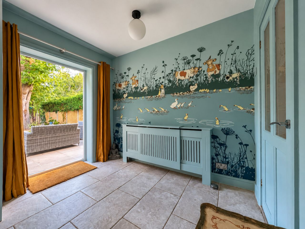 House in Kingston upon Thames - View 5