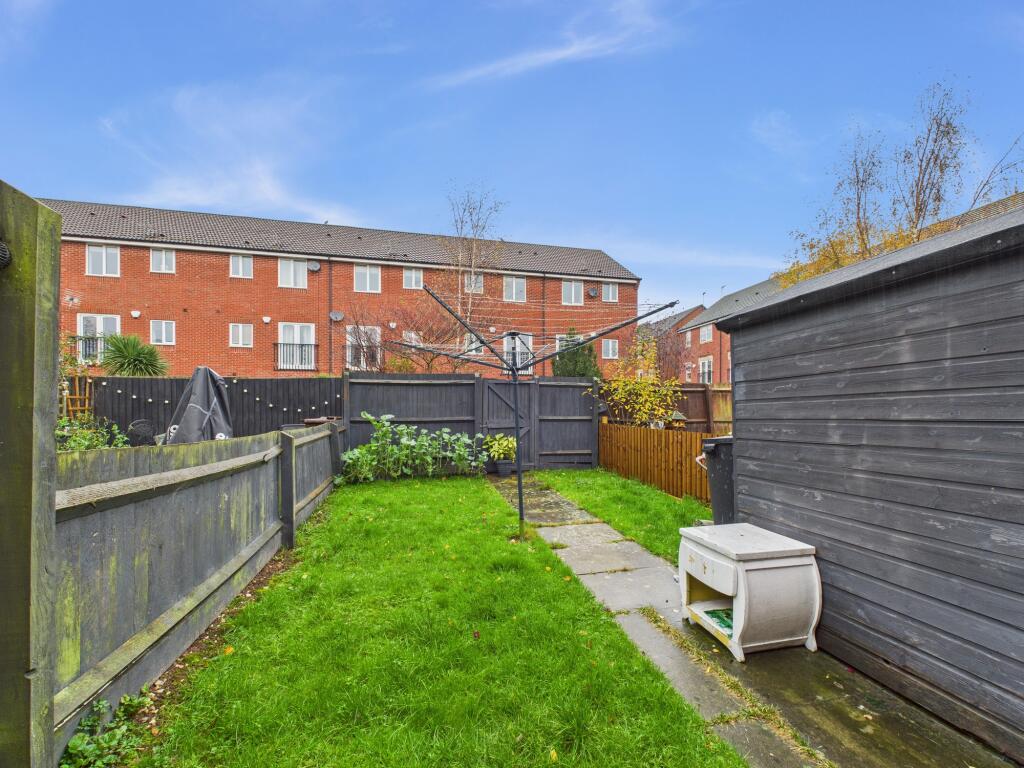Crystal Close, Mickleover photo 2