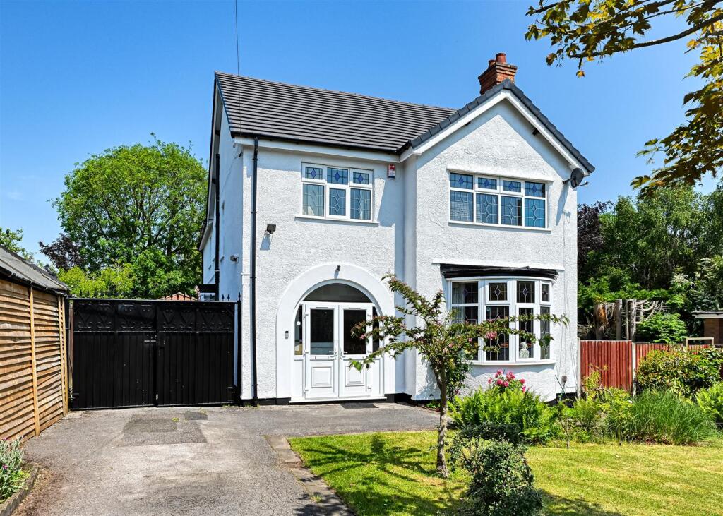 Main image of property: 22a Richmond Road, Finchfield