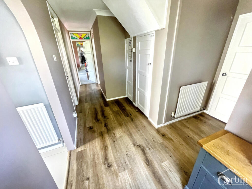 Verney Close, Bournemouth, BH11 8 photo 4