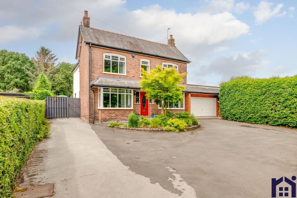 Main image of property: Liverpool Road, Rufford, L40 1SD