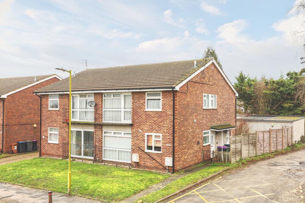 Main image of property: Kingsway, Ware, SG12